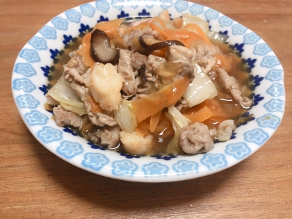 丼物にしました！
チンゲン菜なしですが、海老を足しました！おいしかったです！