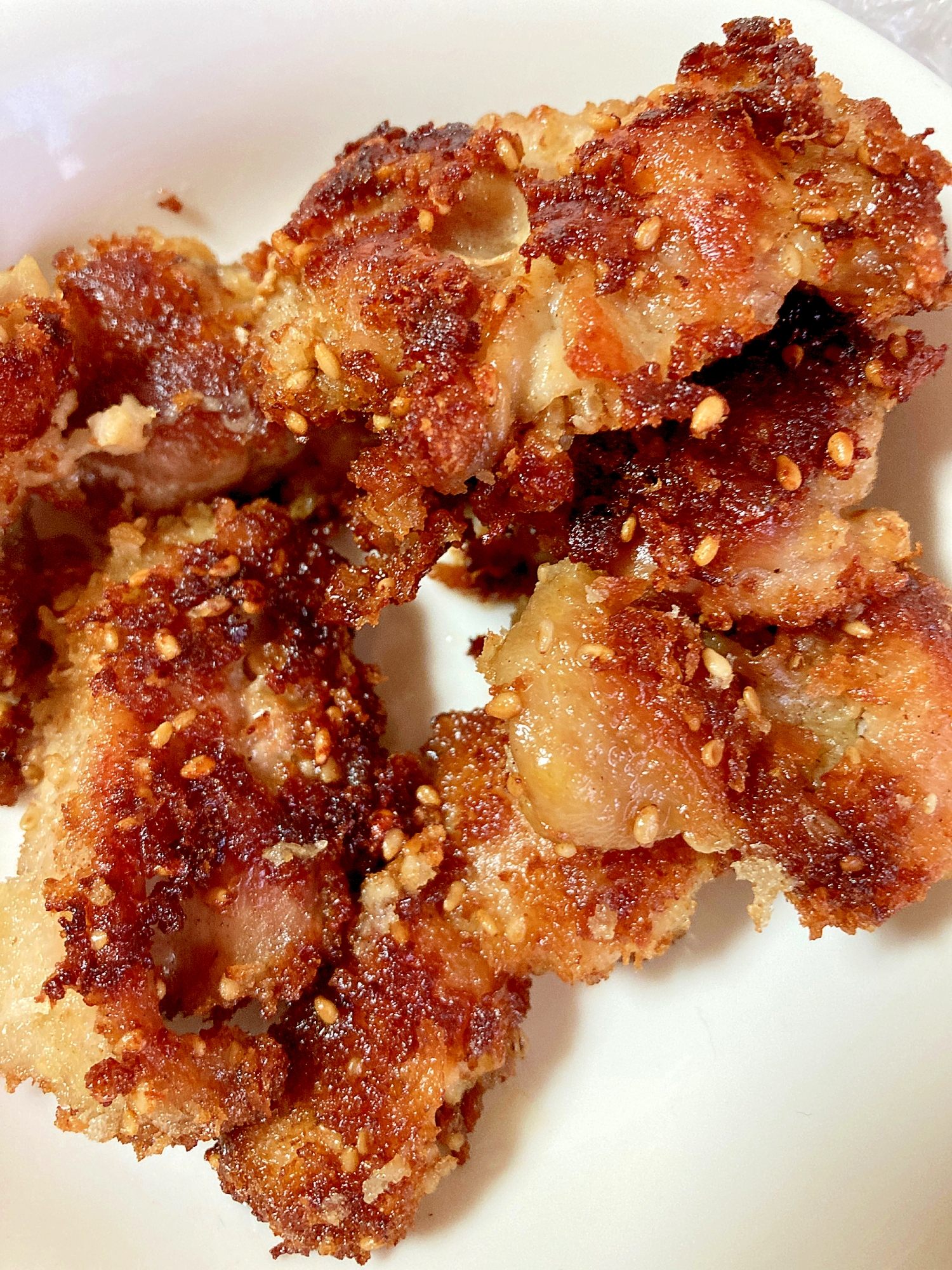 マヨネーズと白ごまで作る鶏肉パン粉焼き