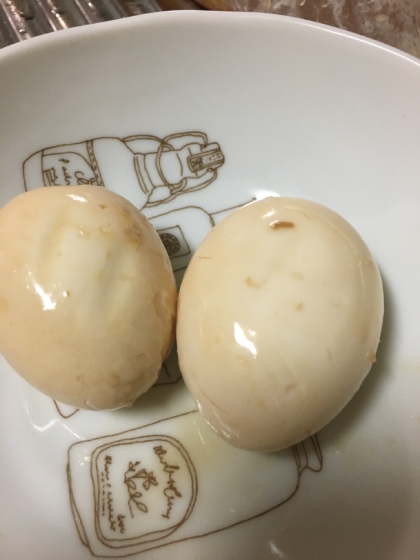 鶏チャーシューの煮汁で味たまご