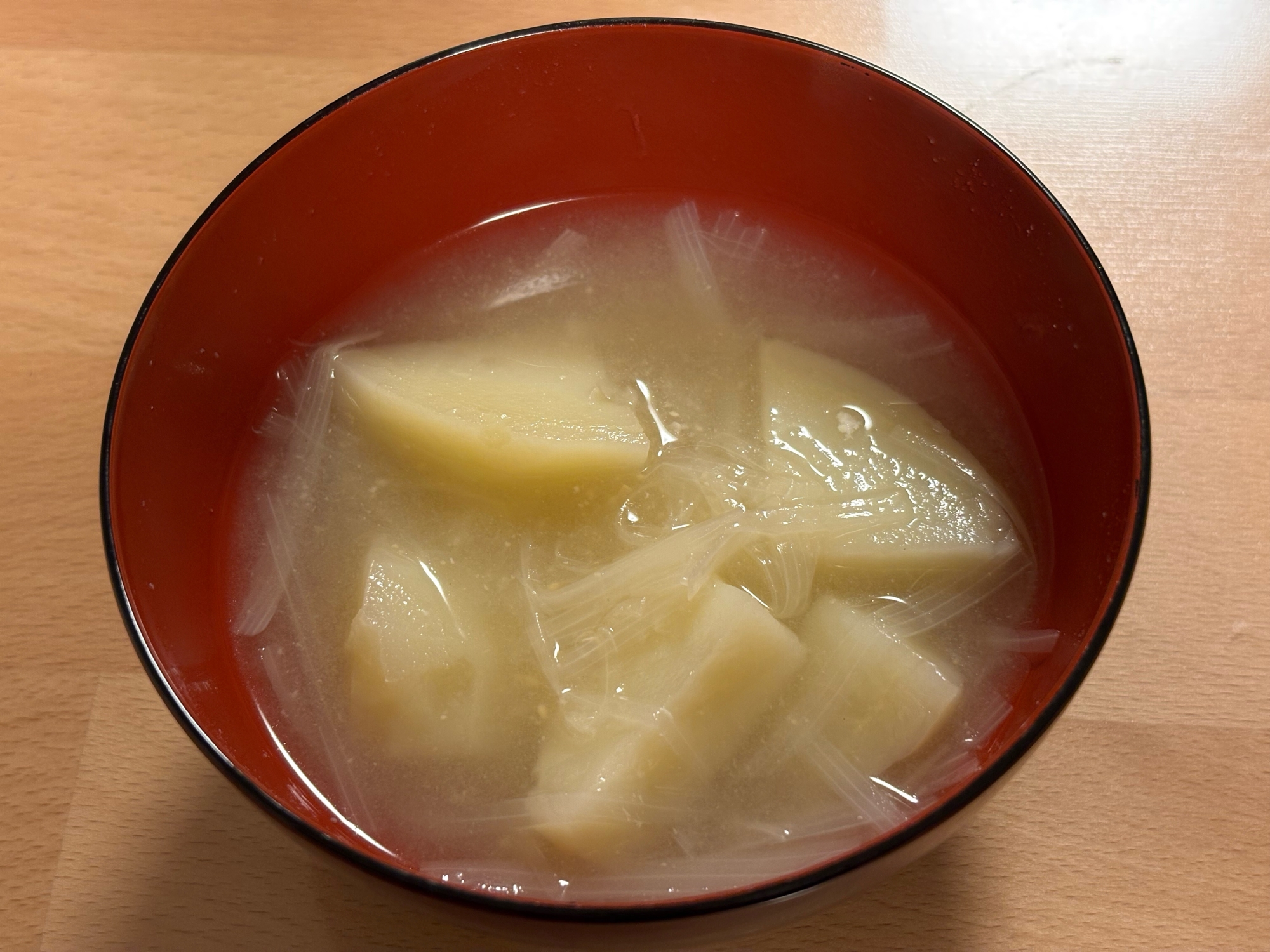 じゃがいもの味噌汁