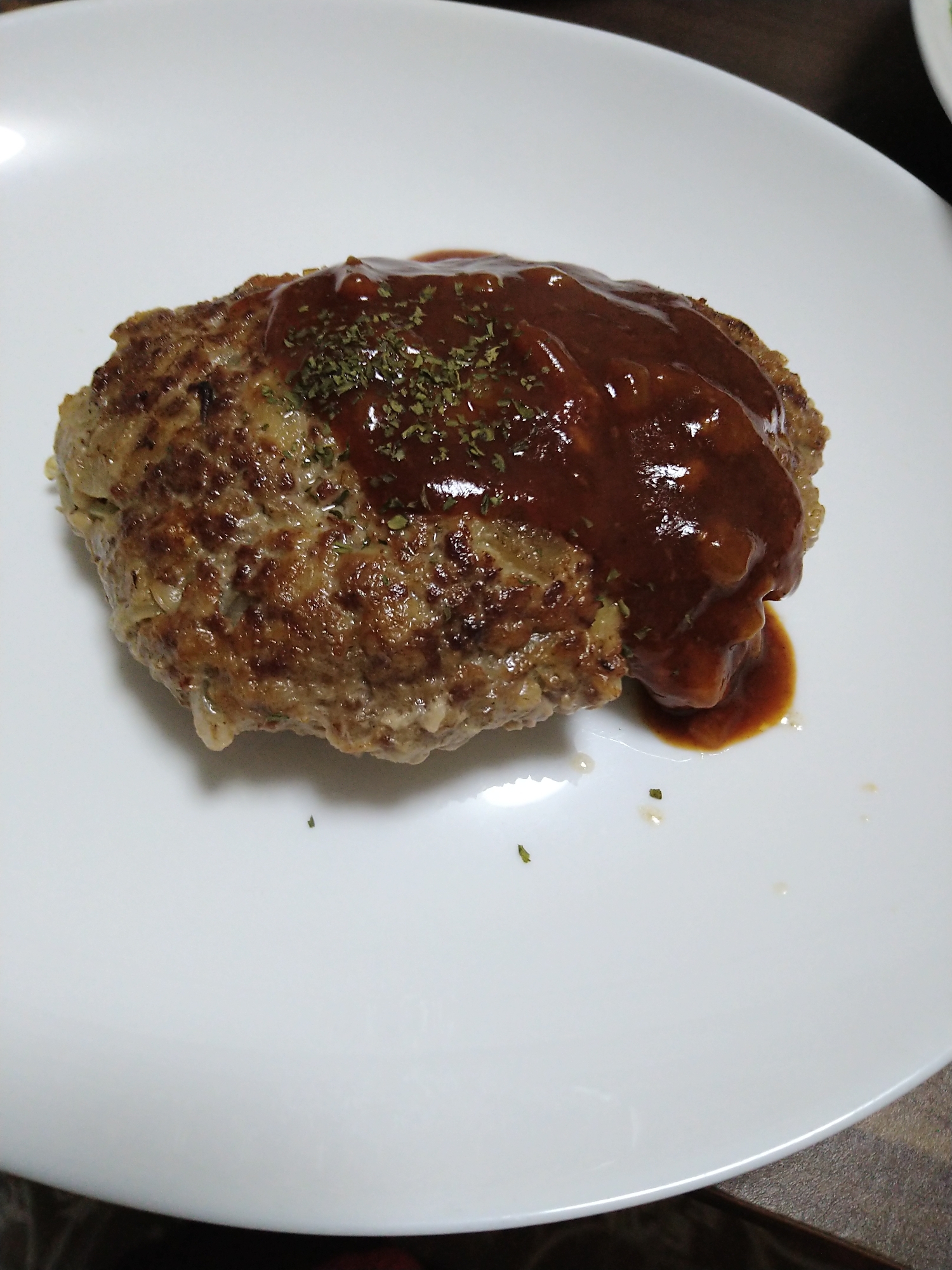 蒸し焼きハンバーグ