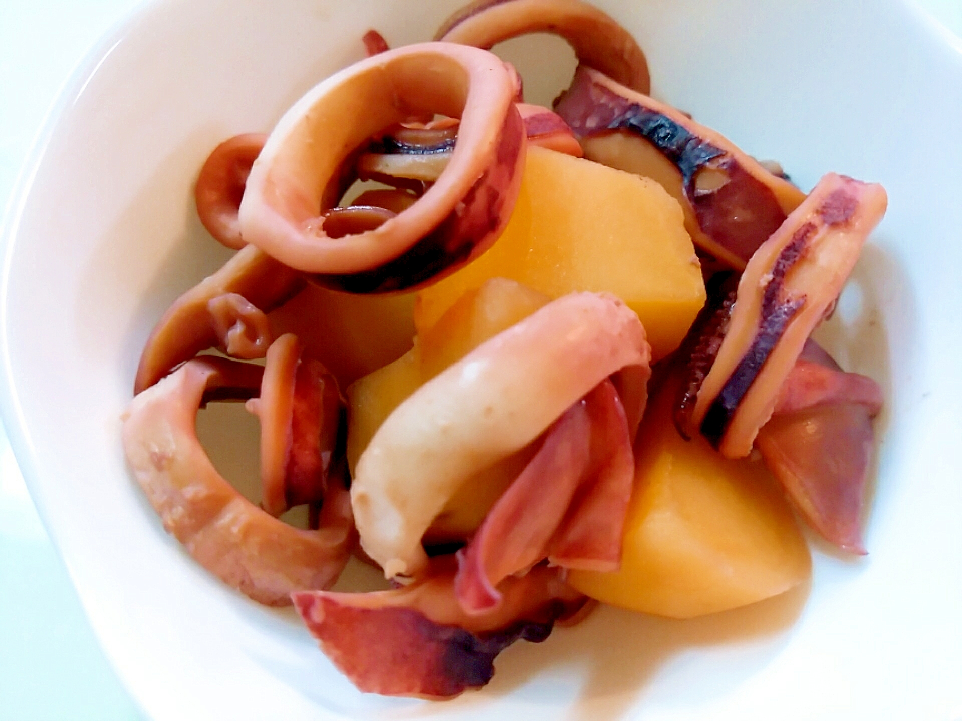 スルメイカとじゃが芋の煮物 レシピ 作り方 By のん７８６ 楽天レシピ