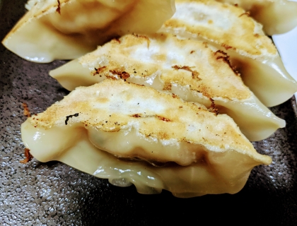 冷凍餃子パリっ&ジュワっ♡美味しい焼き方