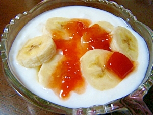 バナナトマトヨーグルト
