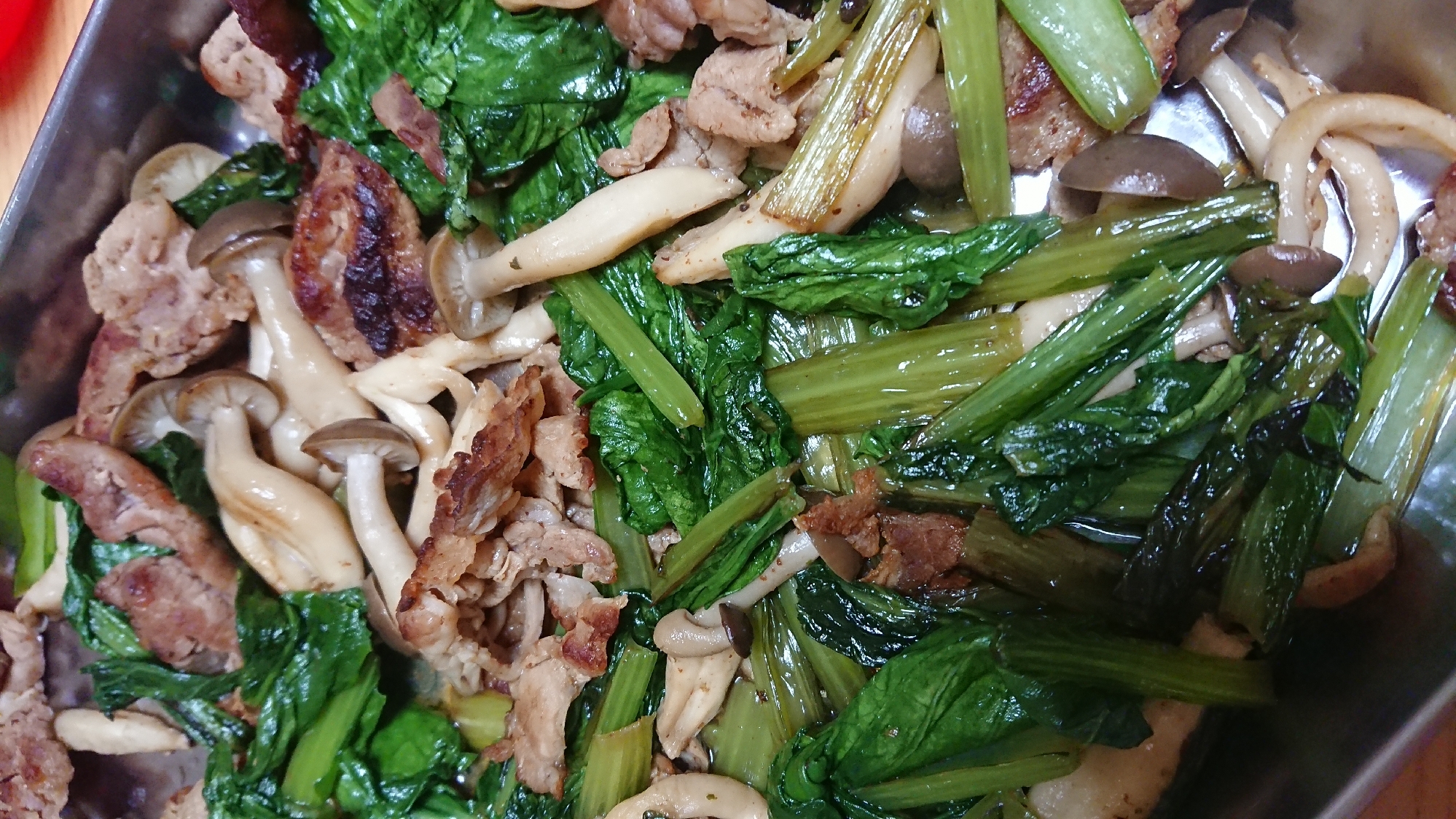 簡単 豚肉と小松菜としめじの中華風炒め レシピ 作り方 By ひろすけ 楽天レシピ