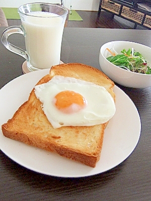 ジブリの食卓 パズー特製 目玉焼きトーストdx レシピ 作り方 By カムトフニャンフニャン 楽天レシピ ジブリの食卓 パズー特製 目玉焼きトーストdx レシピ 作り方 By カムトフニャンフニャン 楽天レシピ