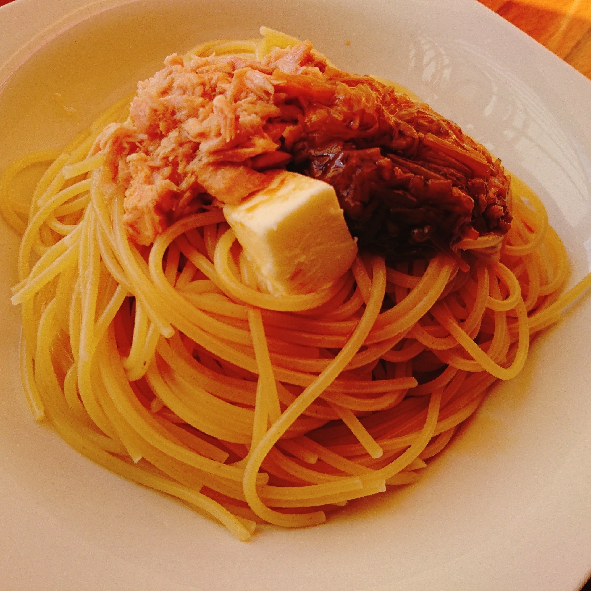 簡単☆なめたけとツナのバター醤油パスタ