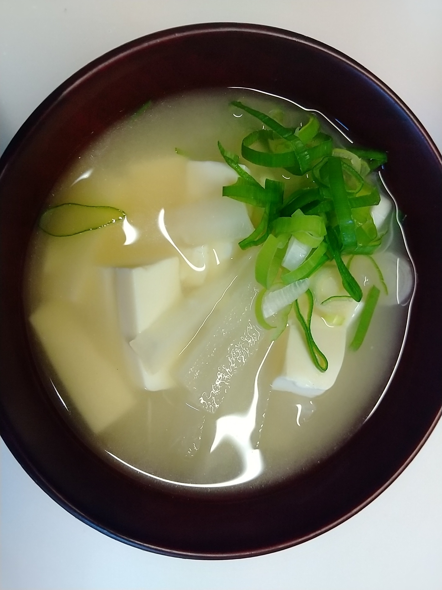 大根と豆腐の味噌汁