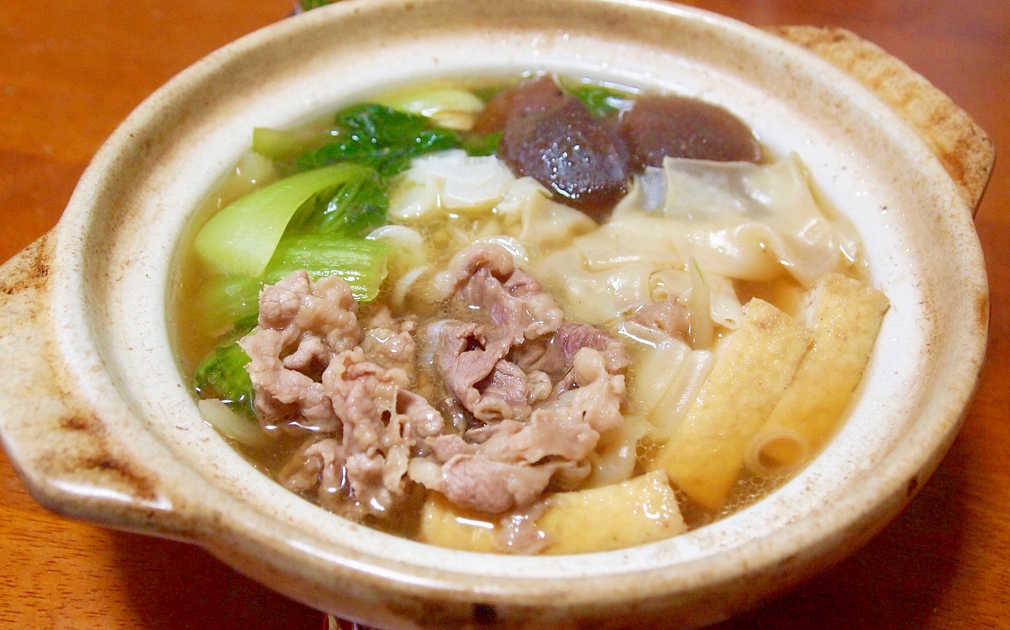 かんたん一人鍋！牛肉とワンタンの中華スープ鍋