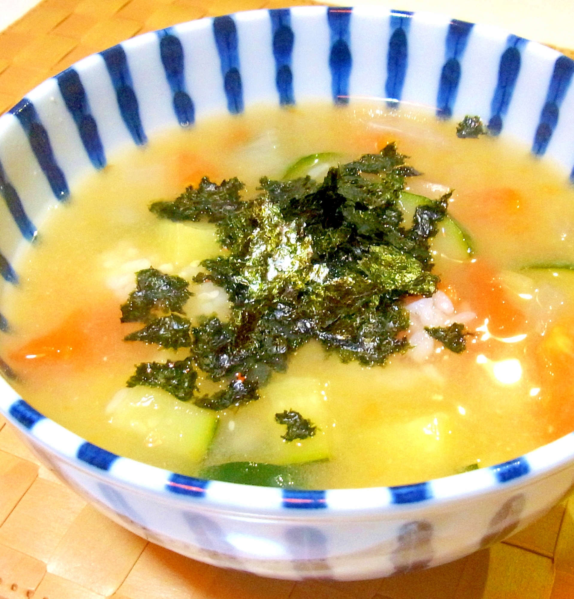 ズッキーニとトマトの味噌雑炊