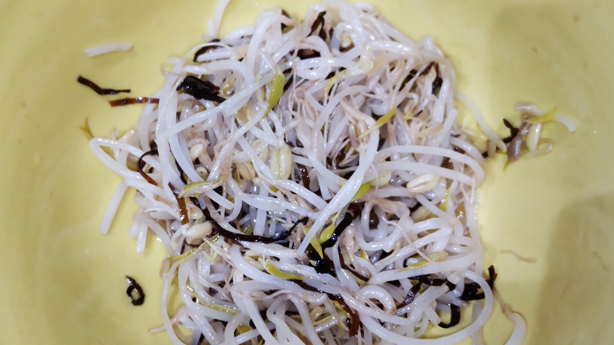 超簡単!!深谷もやしの塩こんぶ和え