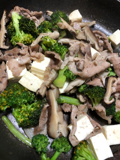 しいたけの香りと
ブロッコリーの緑が
食欲をそそります
美味しく頂きました