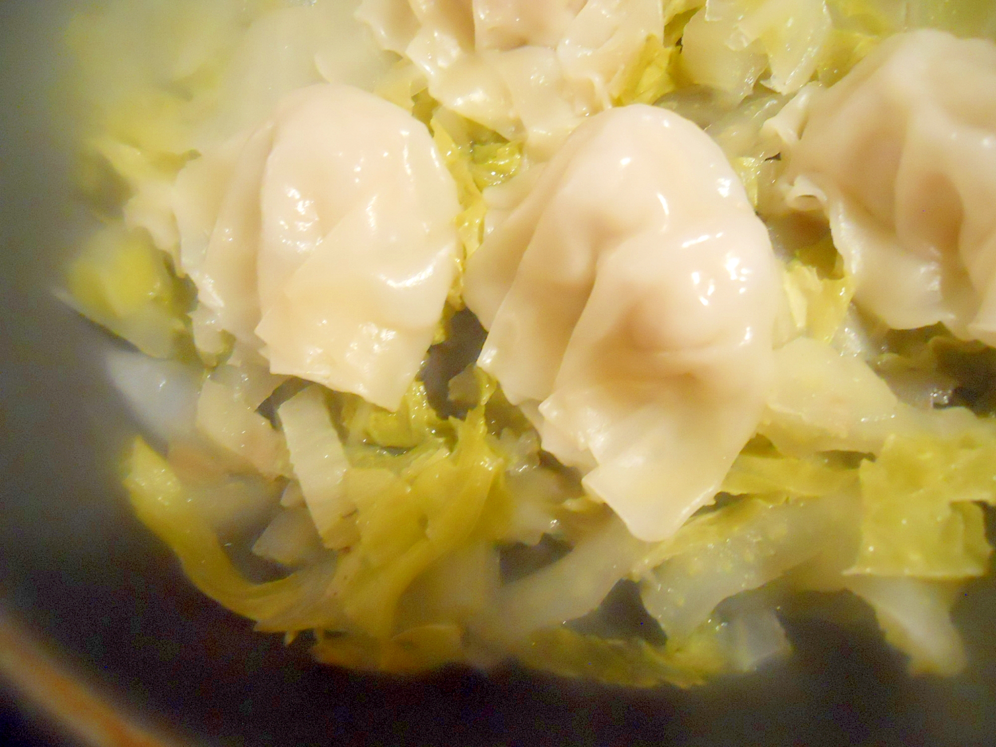 フライパンで☆白菜と餃子　中華蒸し焼き