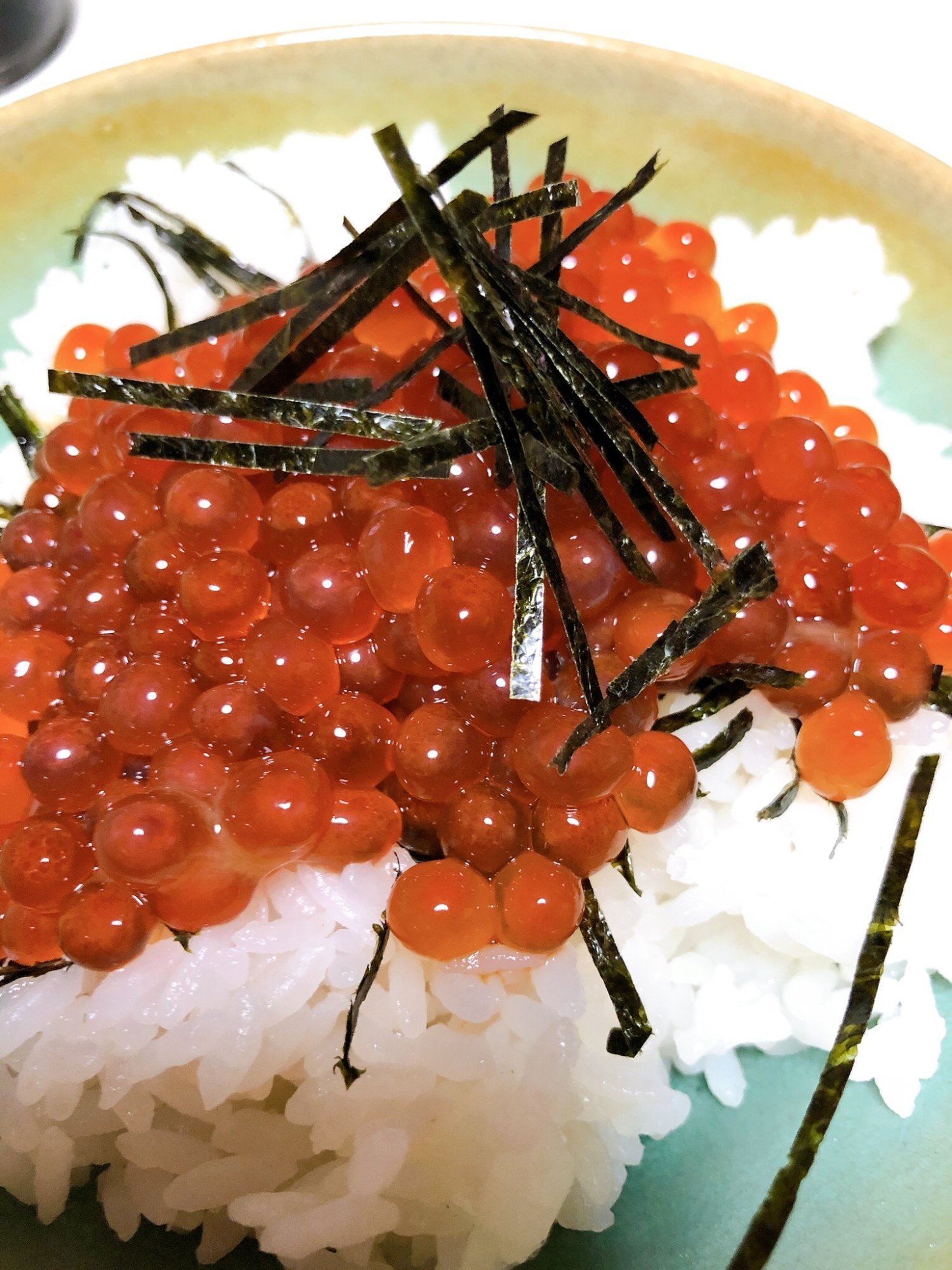 生いくら丼