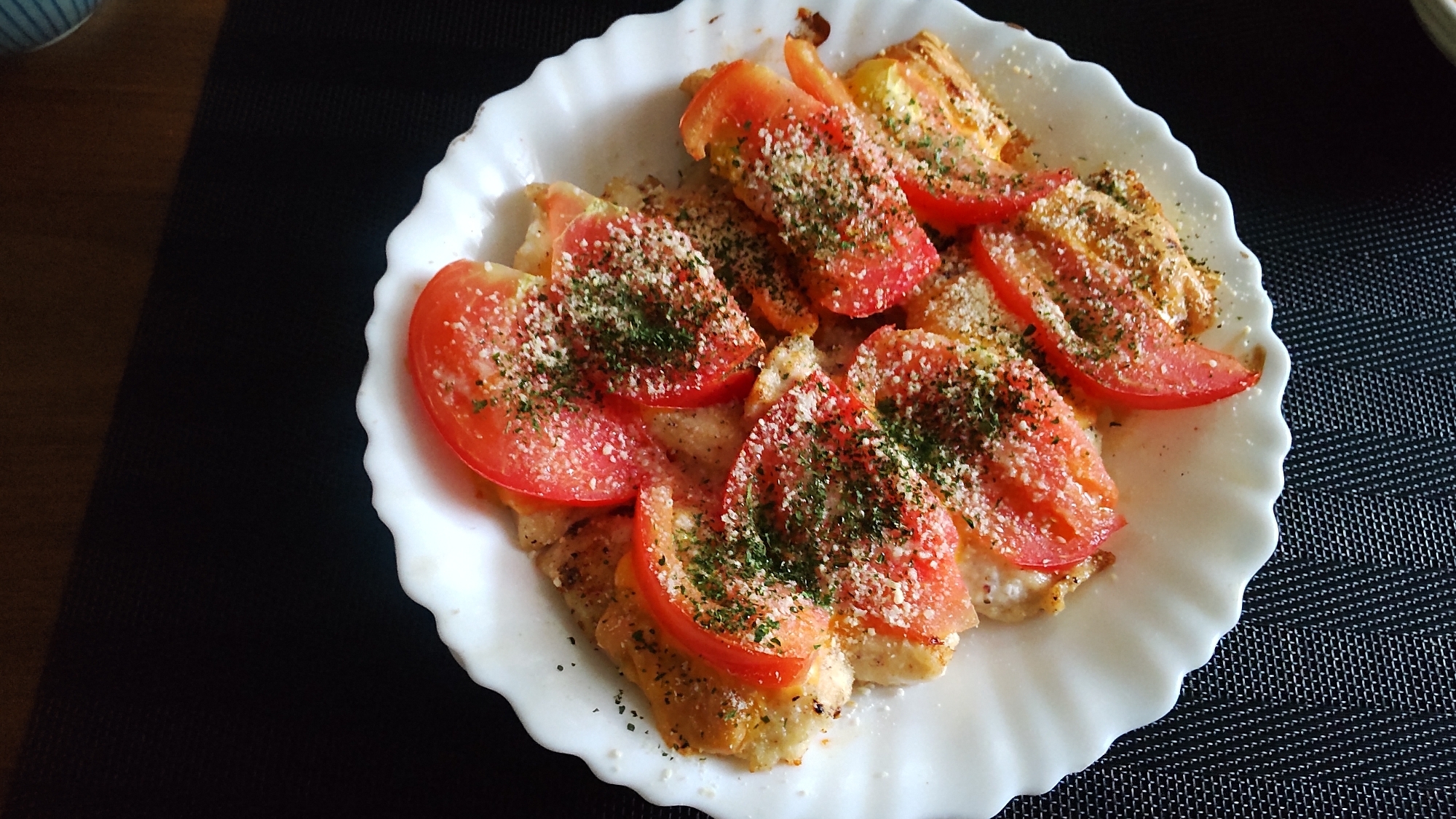 鶏むね肉の★トマトチーズ焼き