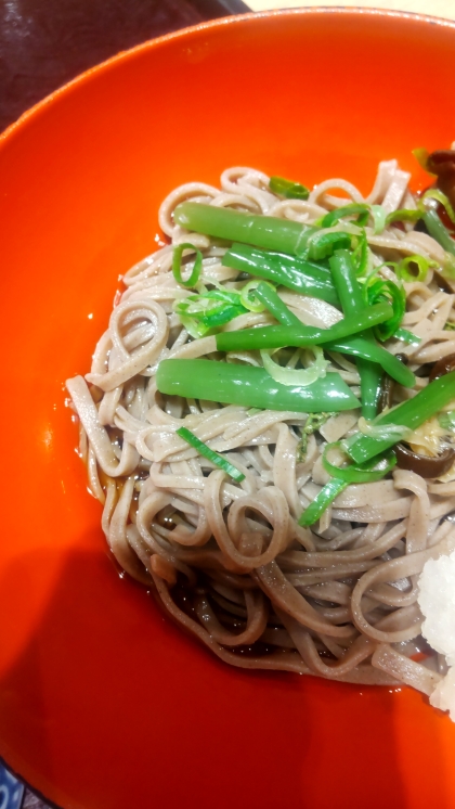 蕨☆わらびのせ冷たい蕎麦
