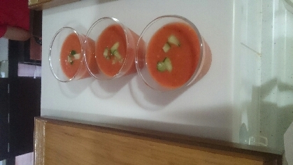 ボデガカップで　トマトの冷製スープ（ガスパチョ）