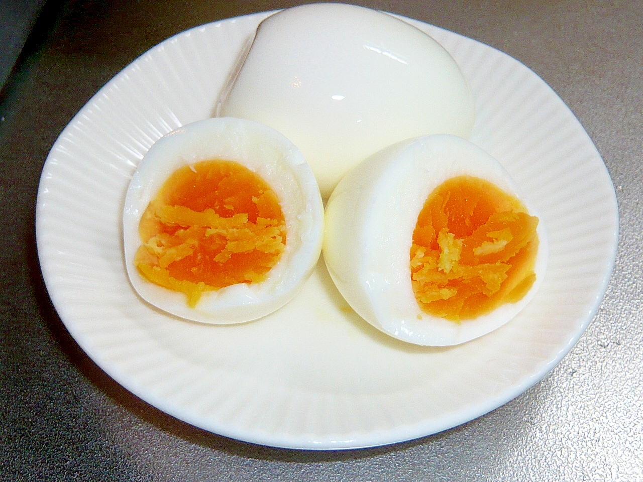 某番組で紹介!美味しいゆで卵の作り方