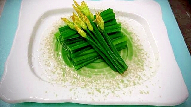 旬の野菜を美味しく 花ニラの中華風お浸し レシピ 作り方 By マツケン0288 楽天レシピ 旬の野菜を美味しく 花ニラの中華風お浸し レシピ 作り方 By マツケン0288 楽天レシピ