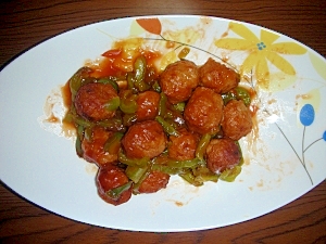 簡単☆肉団子・ピーマンの甘酢あんかけ