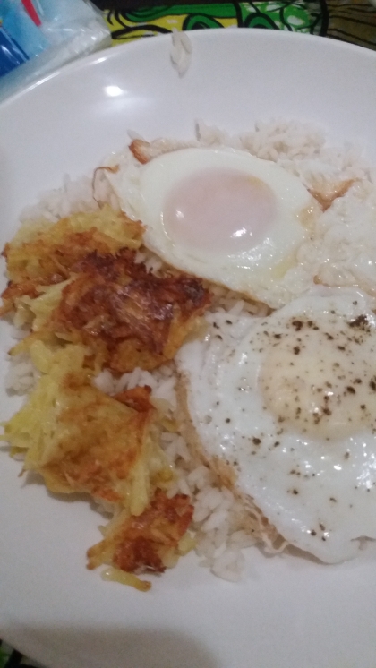 リピートです!目玉焼きのっけご飯の横に添えてみました〜お醤油が少しかかって食べてみるとすごく美味しかったのでご報告でした〜またいろん朝ごはんで付け合せにしよう!