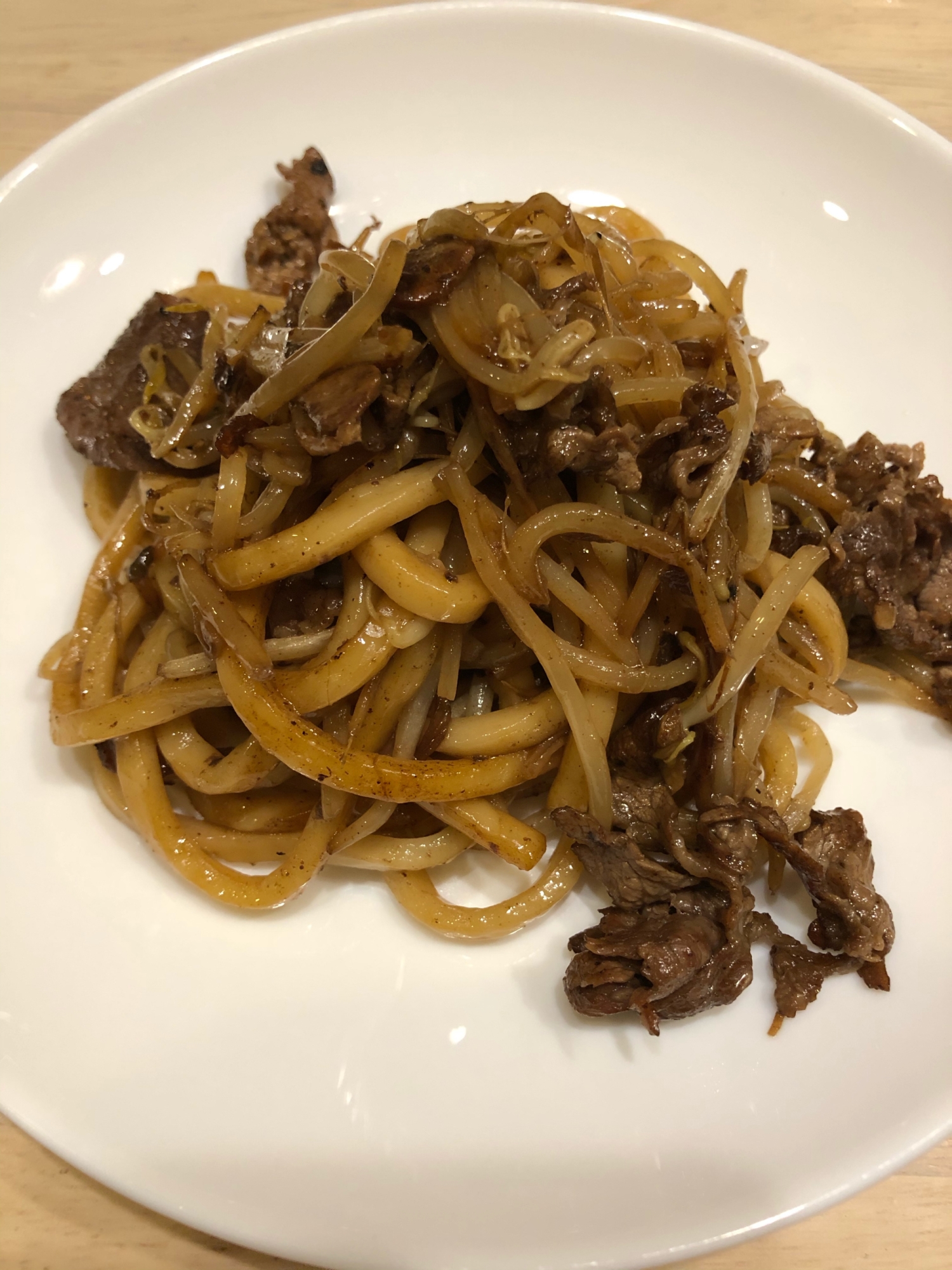 ホットプレートで鉄板焼き♡シメの焼うどん