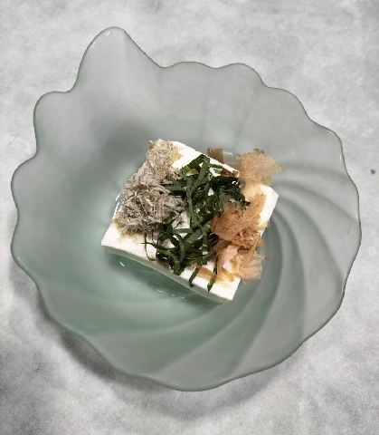 とろろ昆布冷奴