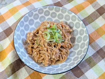 レンジで簡単♡やみつき♡えのきのピリ辛中華風和え