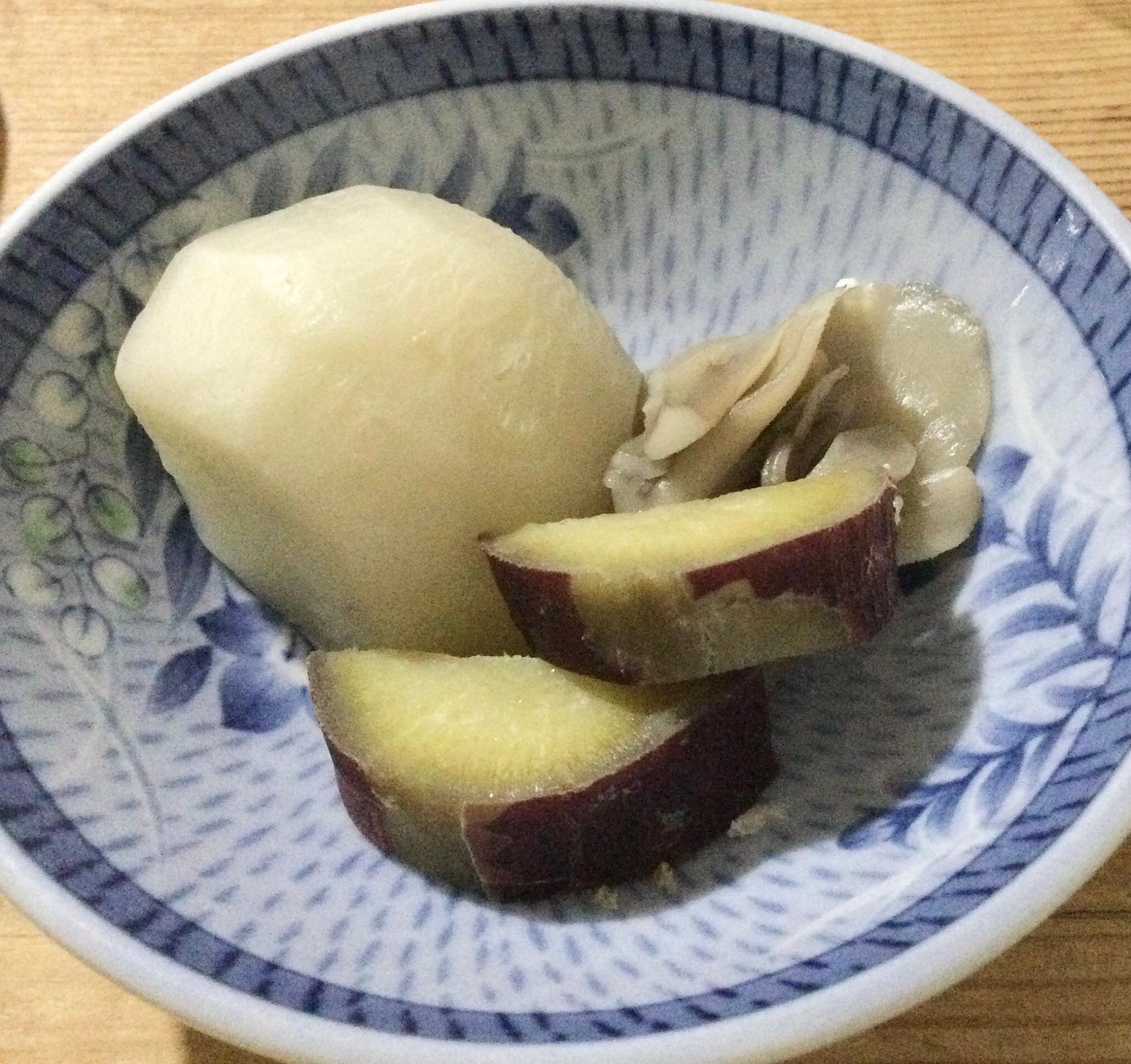 さつま芋蕪舞茸の煮物♪