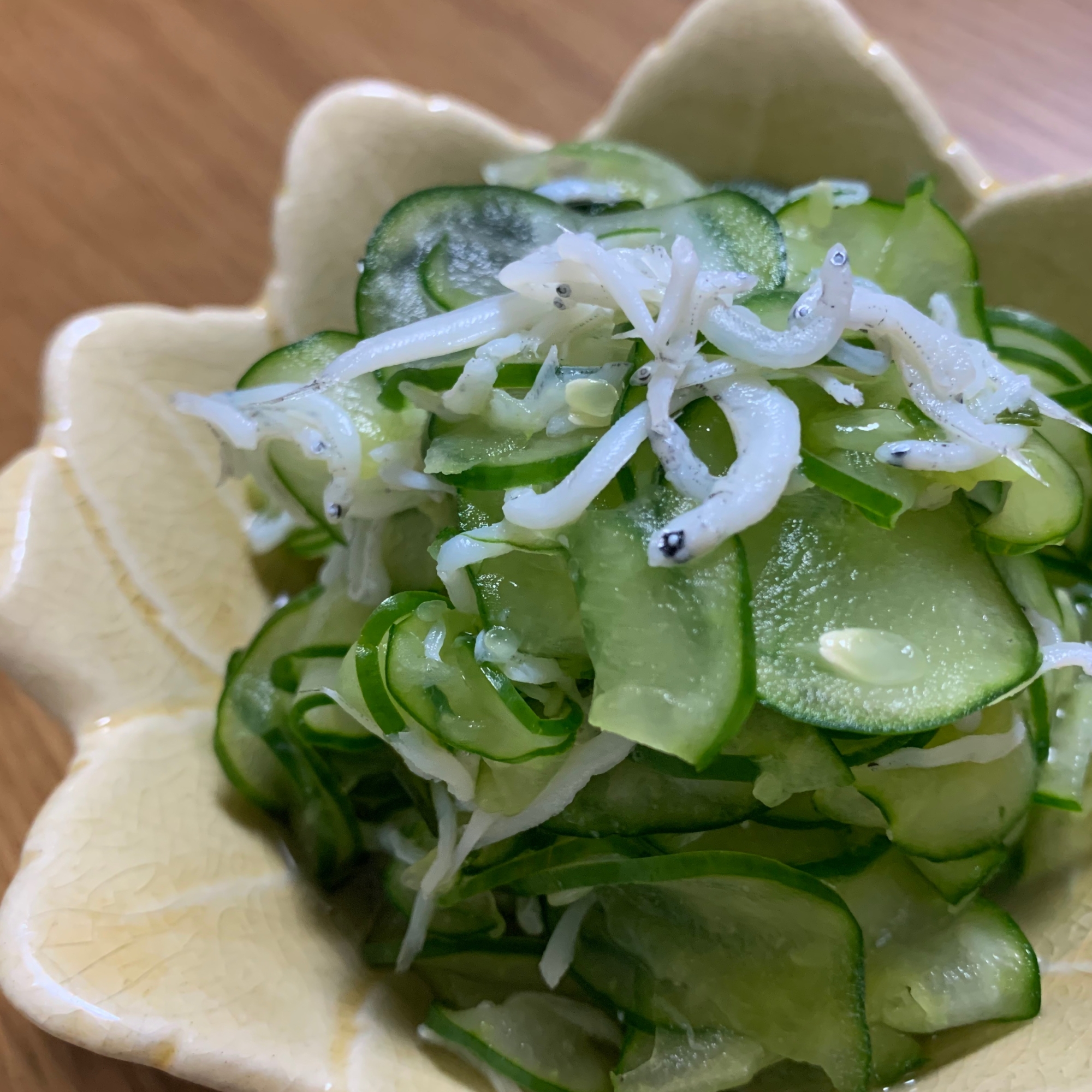 さっぱり✨しらすと胡瓜の酢の物