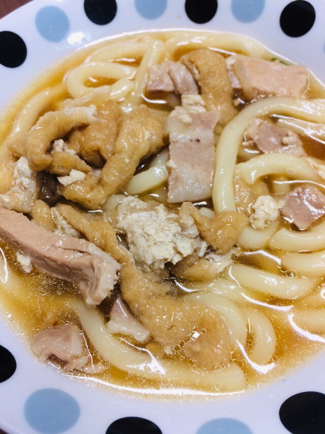 豚ロース肉で煮込みうどん