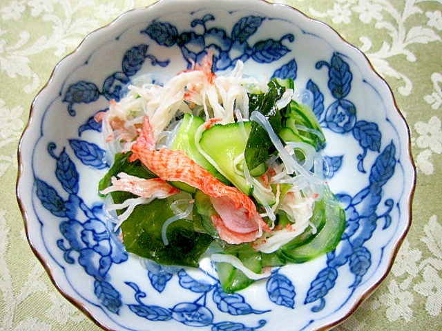 かにカマとわかめときゅうりと春雨の酢の物