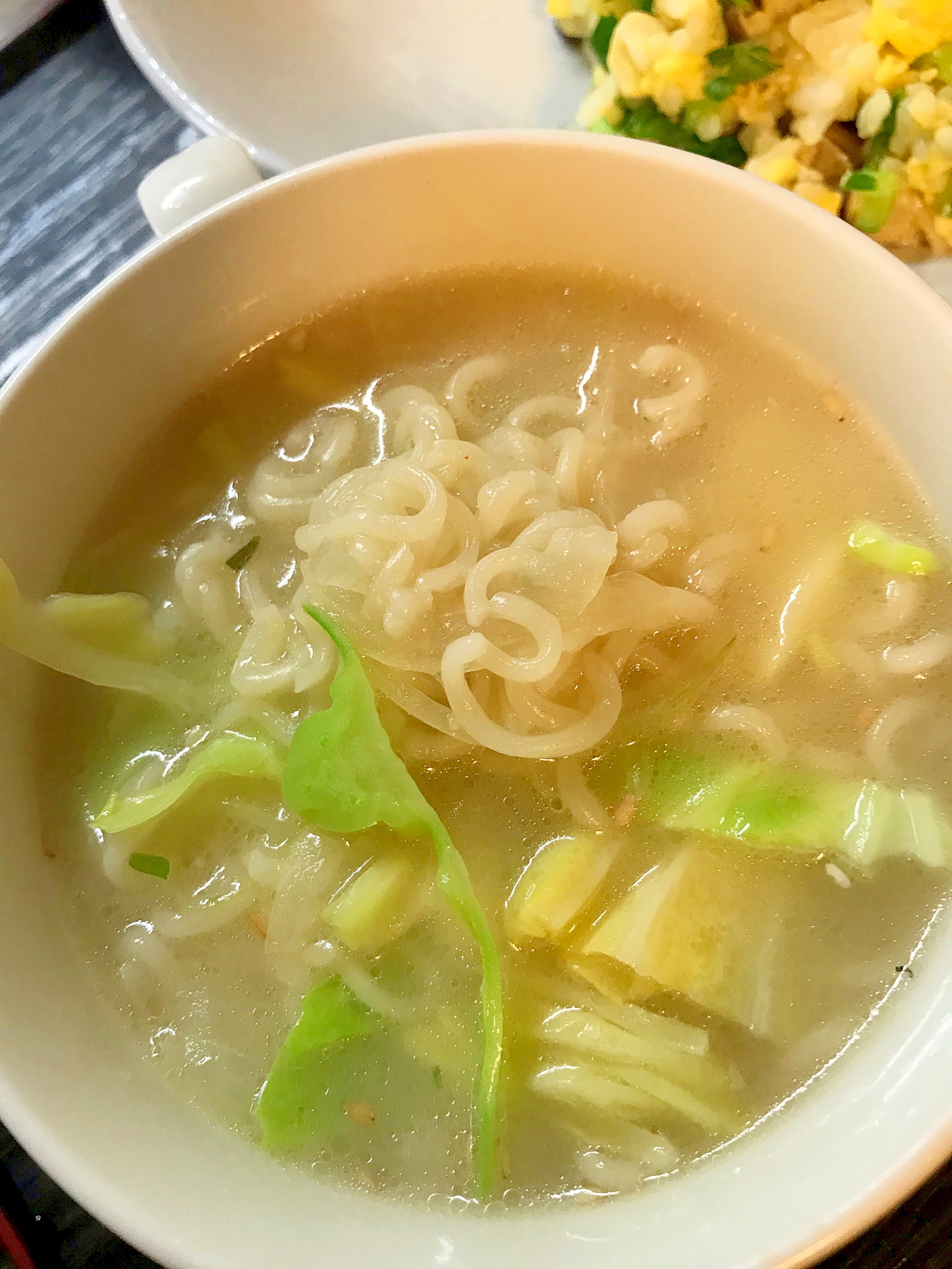 生姜風味のキャベツラーメン