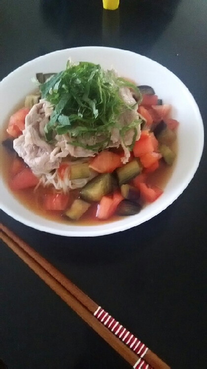 トマトと茄子の豚しゃぶ麺