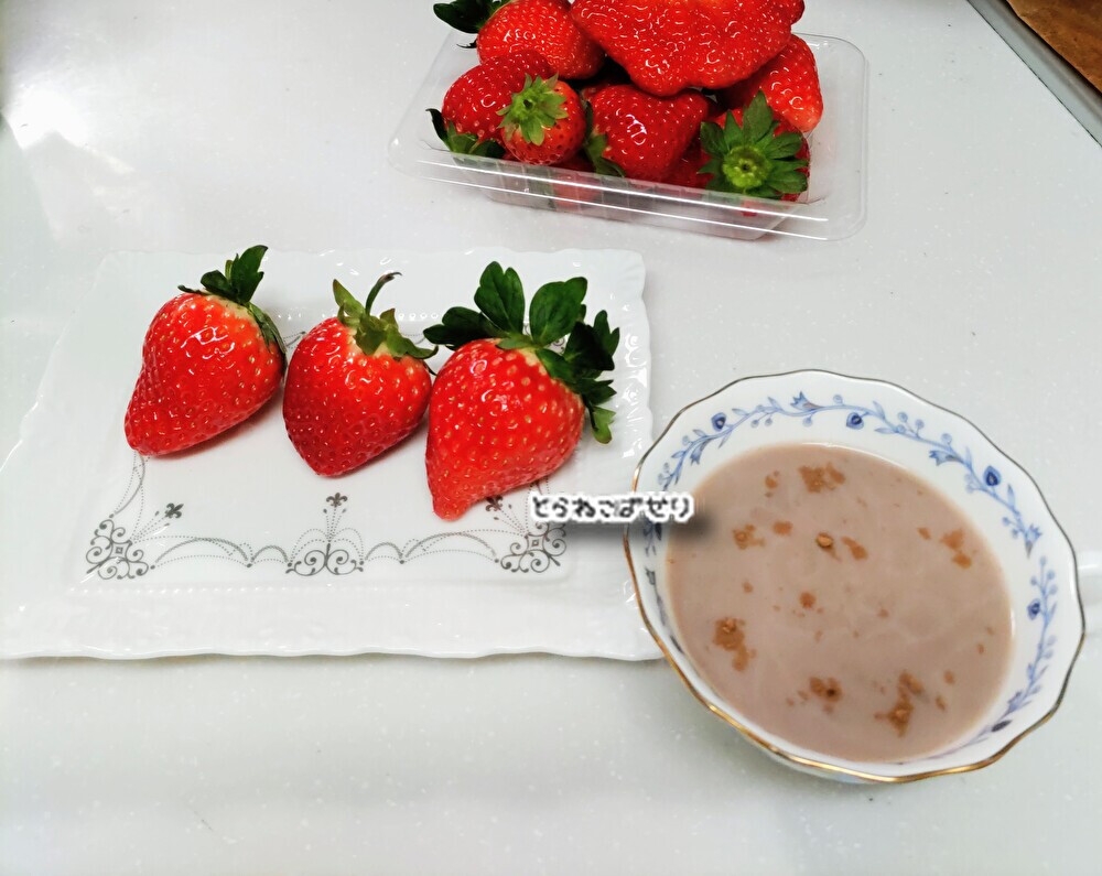 いちごとシナモンホットココア