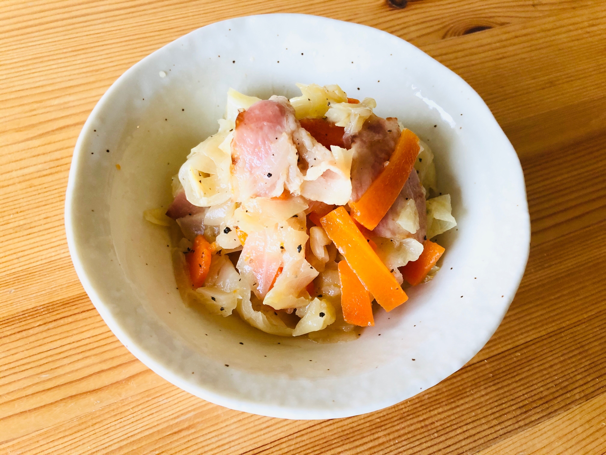 ささっと簡単 キャベツとベーコン煮 レシピ 作り方 By きのこのみみ 楽天レシピ