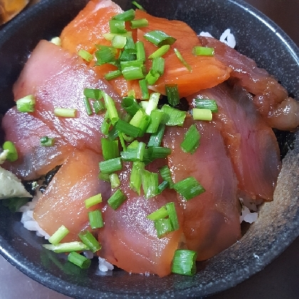 ゆず香る♪あっさり漬けマグロ丼