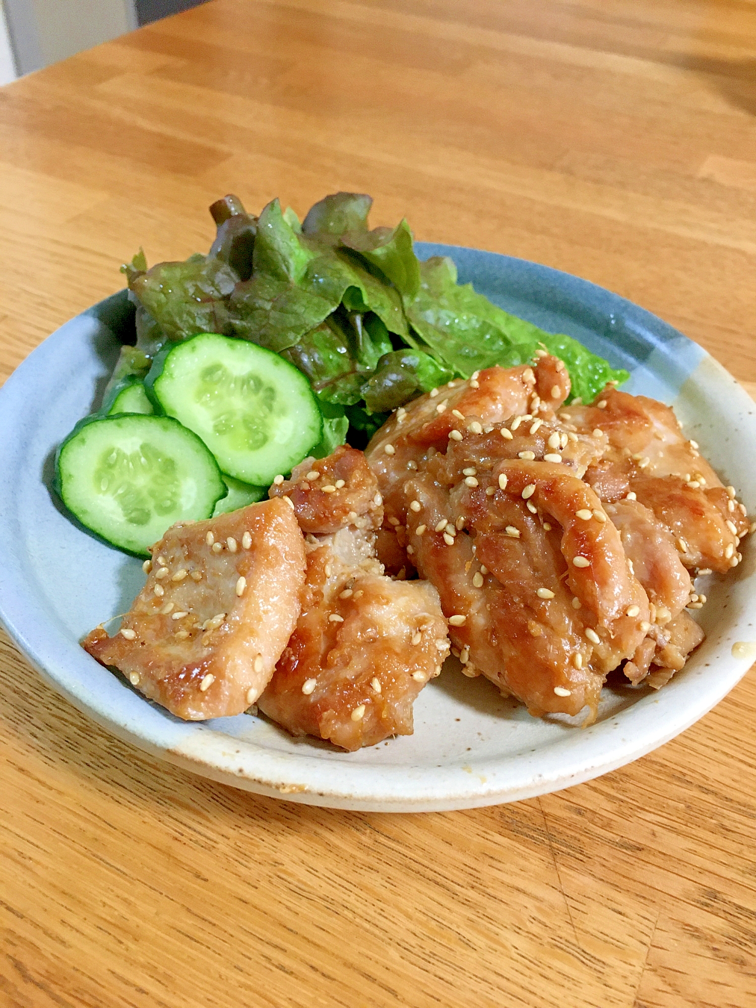 チキンジンジャー！って鶏の生姜焼きです