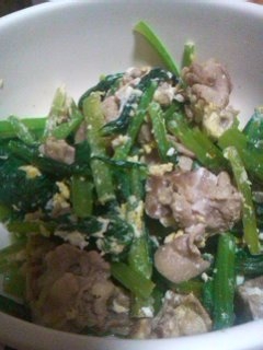 小松菜と豚肉と卵炒め