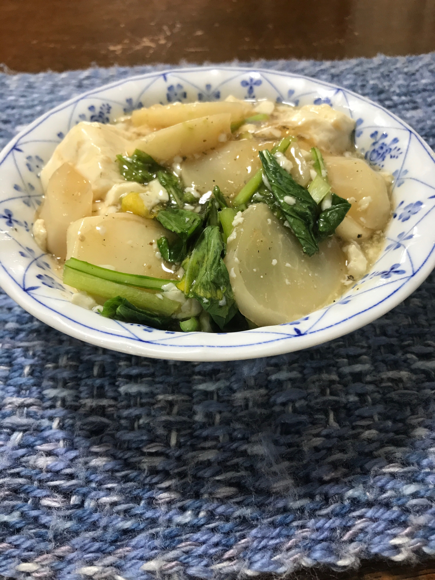 豆腐とカブのあんかけ