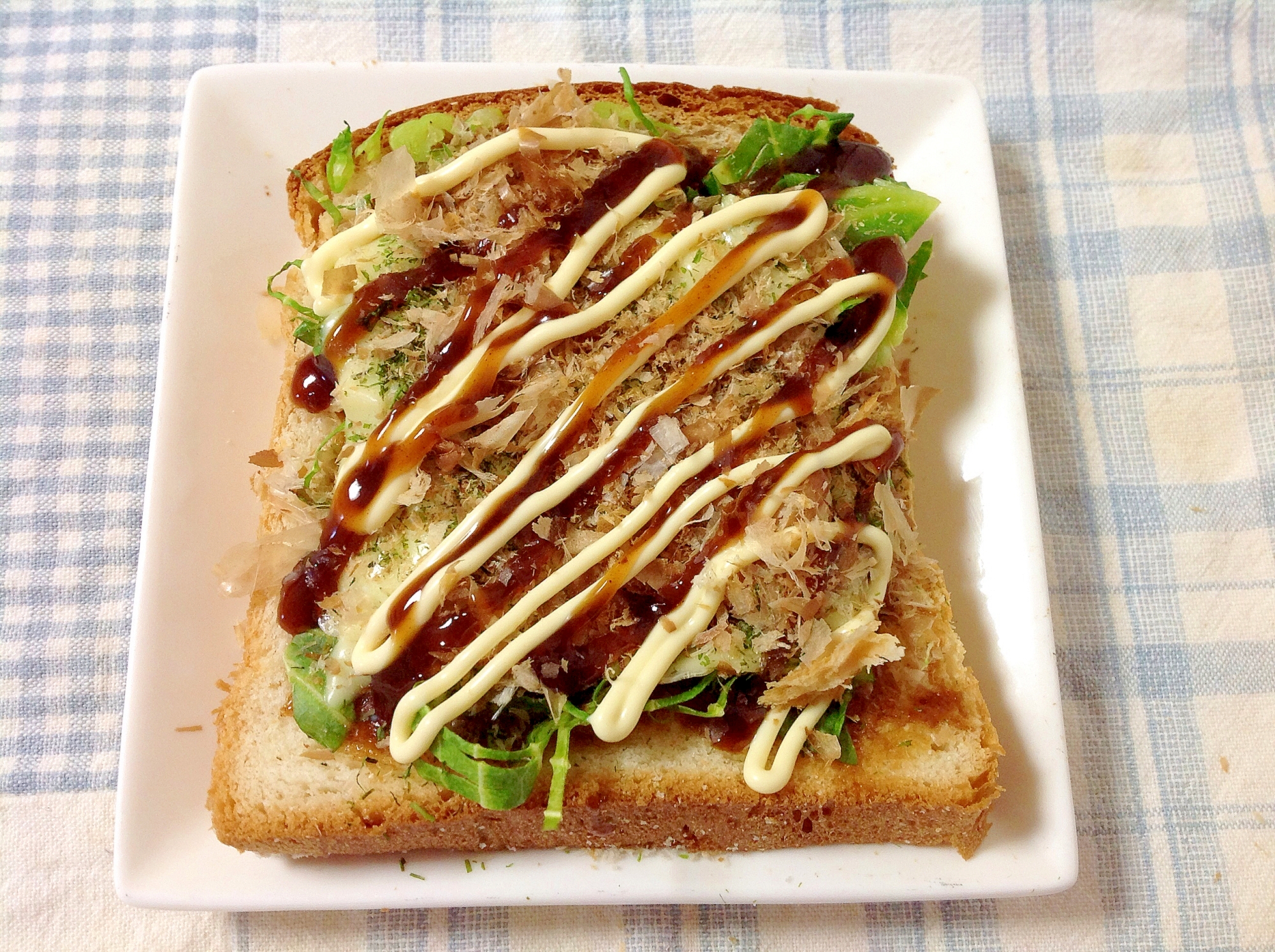 食パンで♪お好み焼き風トースト(o^^o)