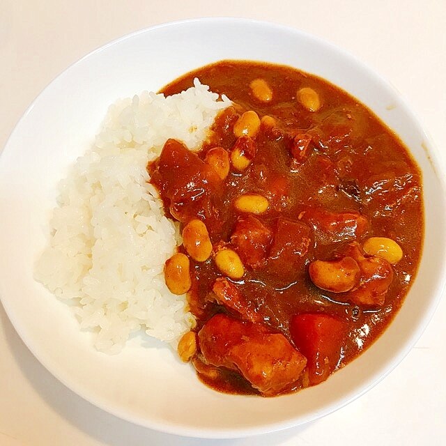 ヘルシーさ倍増です 鶏ササミと大豆のチキンカレー レシピ 作り方 By えだ豆カシューナッツ 楽天レシピ