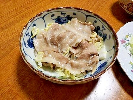 豚ばら肉・白菜・しめじの　ほっこり酒蒸し