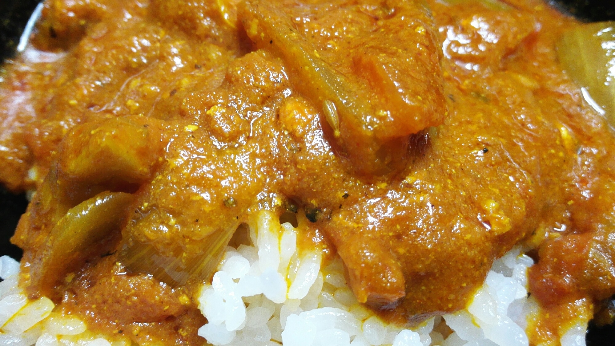 カレールーを使わないスパイスで作るインドカレー時短