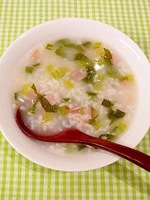 炊飯器で簡単！ベーコンと小松菜の☆中華粥