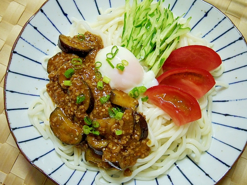 冷やし肉味噌うどん