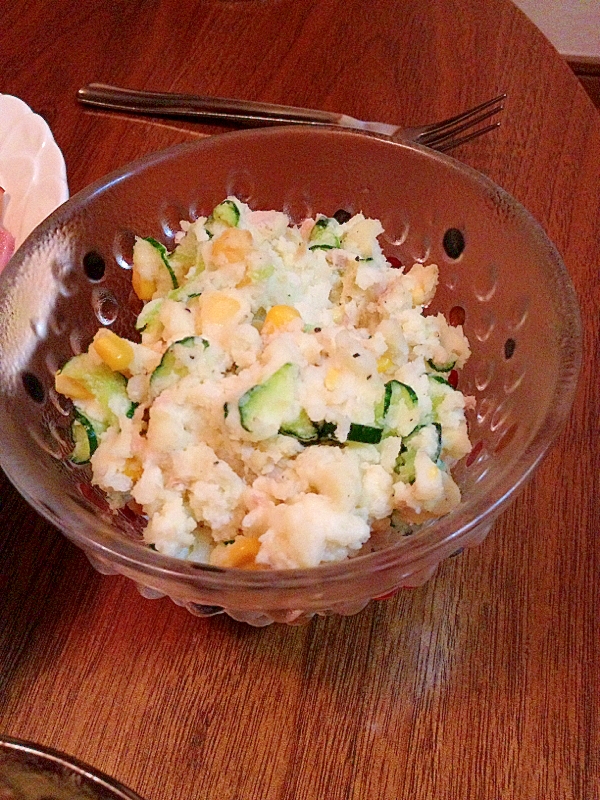 コーンときゅうりのポテトサラダ レシピ 作り方 By みゅうしろ 楽天レシピ