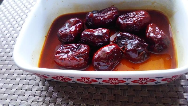 作り置き なつめの赤ワイン煮