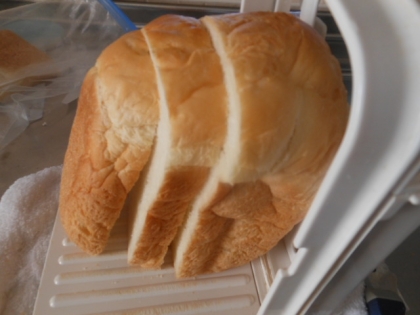 ＨＢ　卵白入り食パン
