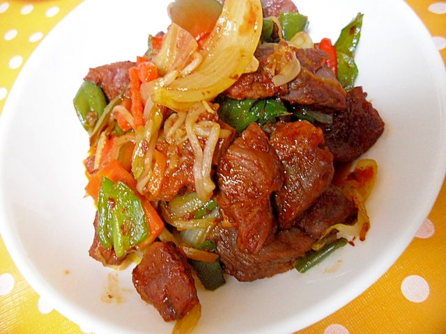 ハラミ肉と野菜の炒め